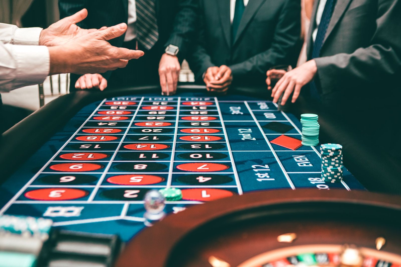 Roulette Loss-Back Strategy: Maximize Live Dealer EV